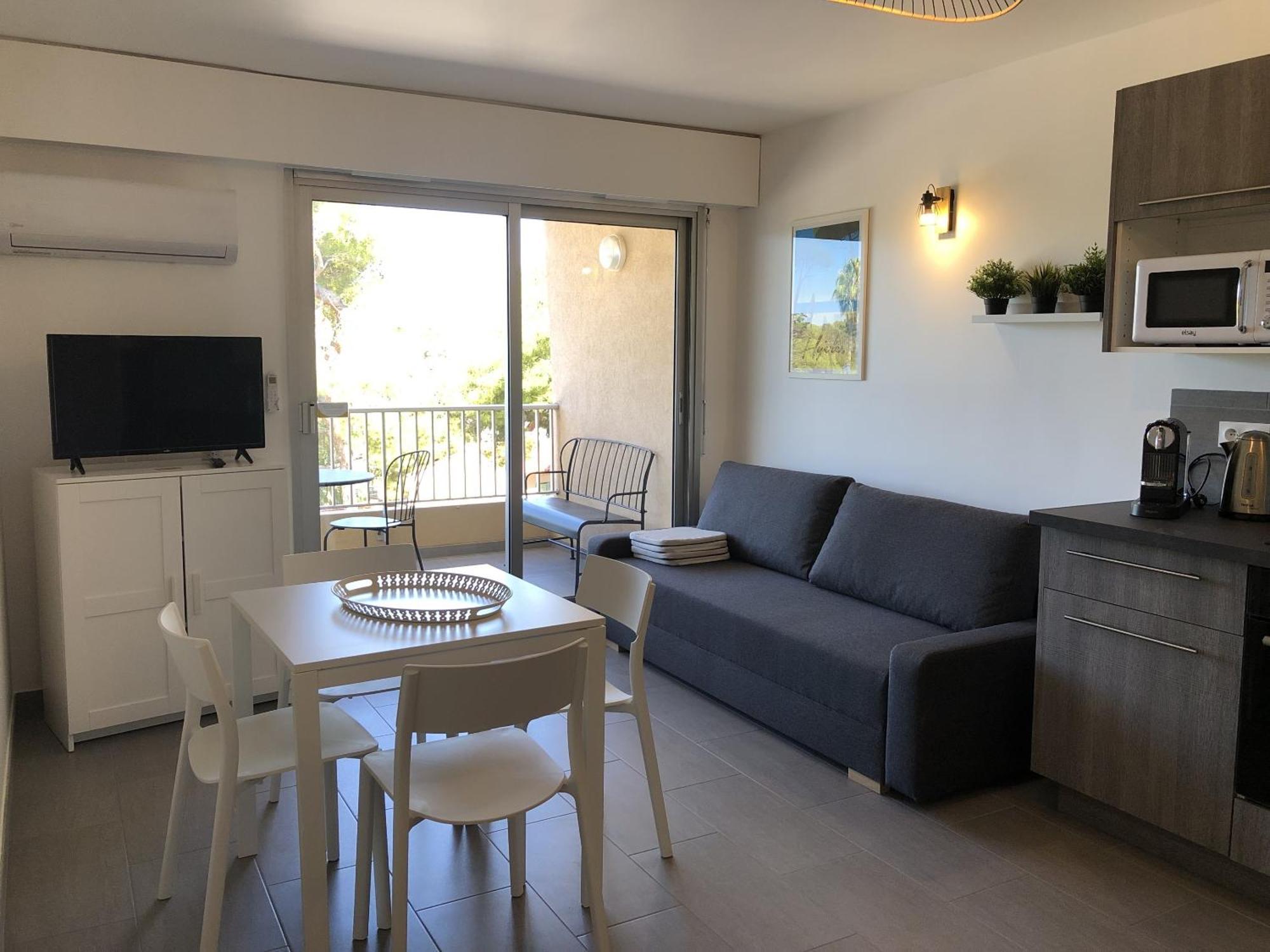 Holidays Hyères Стая снимка